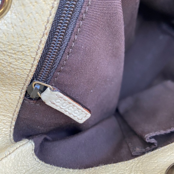 GUCCI ECLIPSE MICRO GG BUCKET BAG - Picture 12 of 13